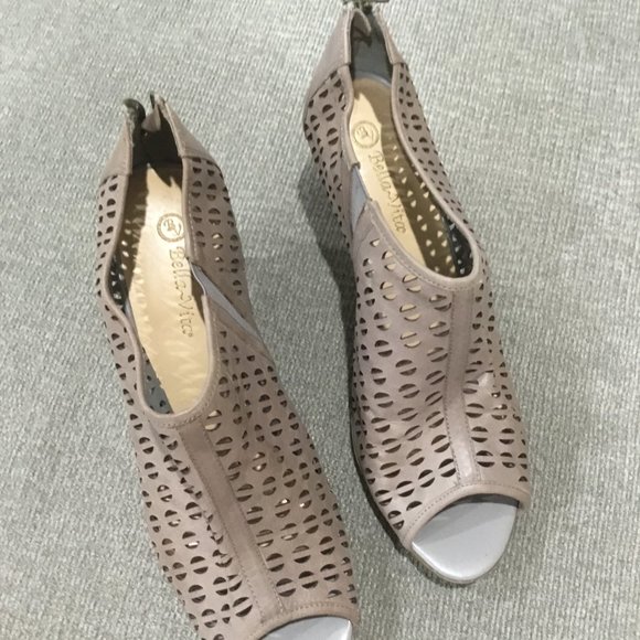 Bella Vita Shoes Bella Vita Leather Shoes Size 2 Ww New Poshmark